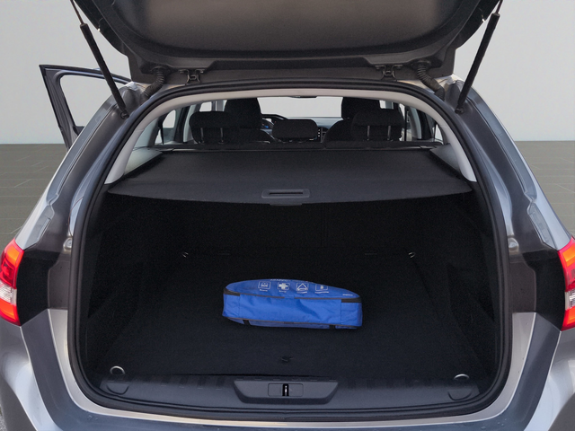 Peugeot 308 SW New Line UP ACTIVE PACK 1,5 BlueHDi 130 EAT8 - автомобили, коли, обяви за нови и употребявани 1
