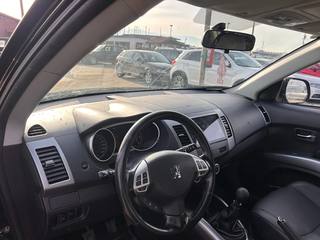 Peugeot 4007 2.2HDI 4WD NAVI/KOJA 6+ 1 EURO 4 - автомобили, коли, обяви за нови и употребявани 12