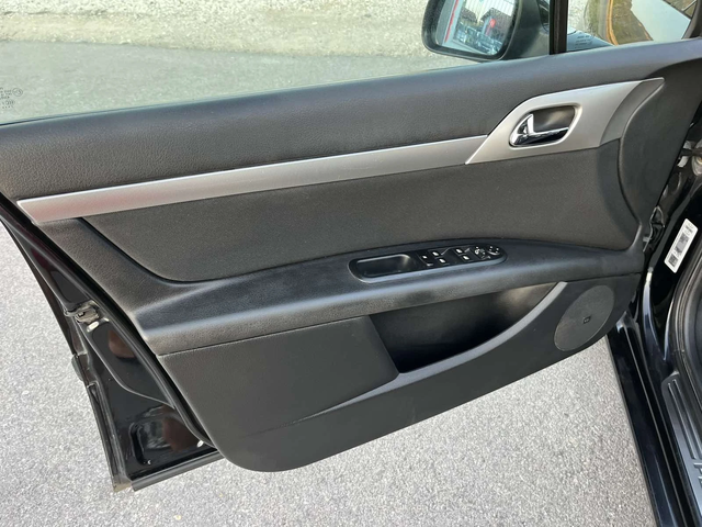 Peugeot 407 SW 2.0HDI 136кс 6 СКОРОСТИ КЛИМАТРОНИК АВТОПИЛОТ - автомобили, коли, обяви за нови и употребявани 6