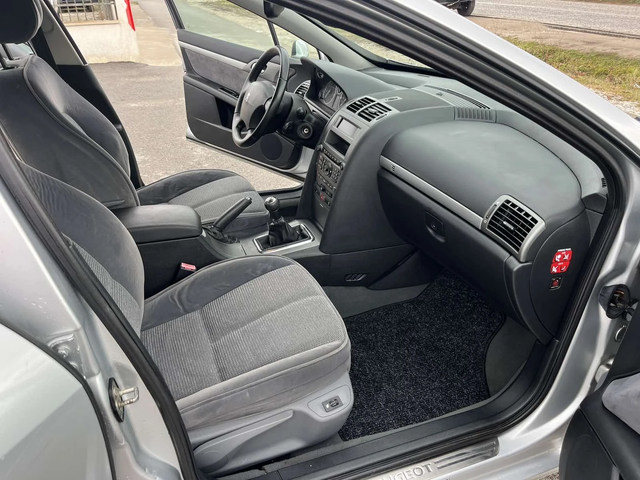 Peugeot 407 2.0I 136кс EURO 4 КЛИМАТРОНИК ПОДГРЕВ ПАРКТРОНИК - автомобили, коли, обяви за нови и употребявани 10