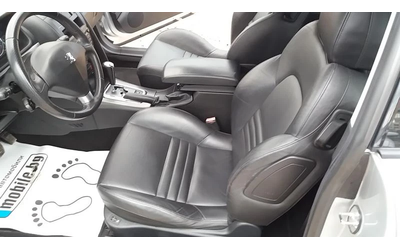 Peugeot 407 COUPE 2.7 HDI - автомобили, коли, обяви за нови и употребявани 7
