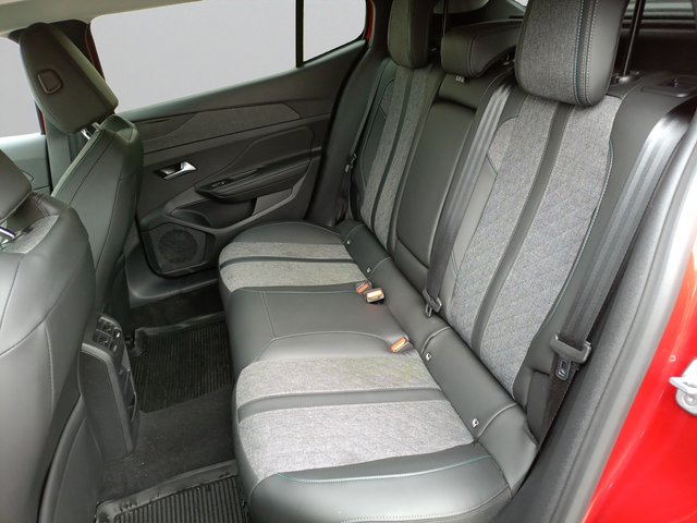 Peugeot 408 ALLURE 1,2 PureTech 130 EAT8 EURO 6.4 - автомобили, коли, обяви за нови и употребявани 10