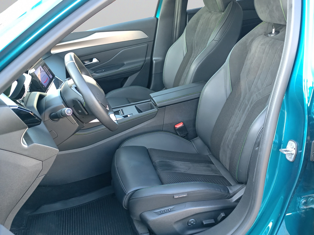 Peugeot 408 GT 1,2 PureTech 130 EAT8 EURO 6.4 - автомобили, коли, обяви за нови и употребявани 9