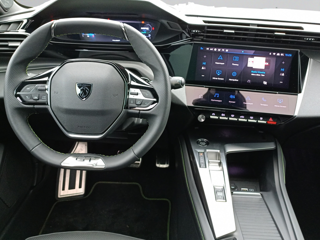 Peugeot 408 GT 1,6 Plug-in HYBRID 2WD 225 e-EAT8 EURO 6.4 - автомобили, коли, обяви за нови и употребявани 13