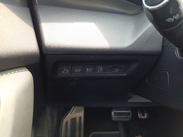 Peugeot 408 GT - автомобили, коли, обяви за нови и употребявани 8