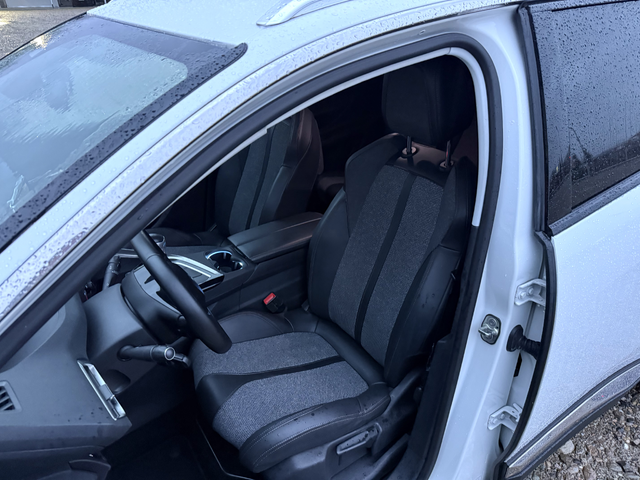 Peugeot 5008 1.5 HDI Навигация/Digital/Камера/Ambient/Лизинг - автомобили, коли, обяви за нови и употребявани 8