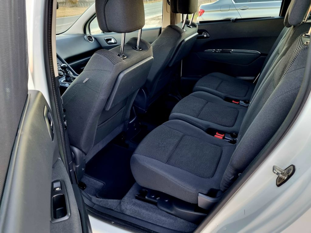 Peugeot 5008 1.6 HDI 115ks.EVRO 5B - автомобили, коли, обяви за нови и употребявани 15