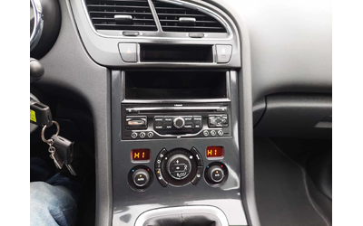 Peugeot 5008 2, 0HDI 150ps 7МЕСТА - автомобили, коли, обяви за нови и употребявани 7