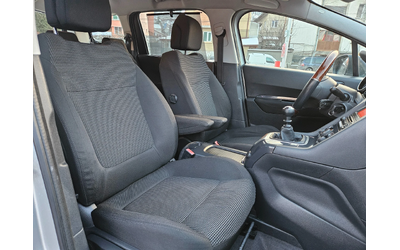 Peugeot 5008 1.6 Hdi Klimatronik/Euro-5A - автомобили, коли, обяви за нови и употребявани 11