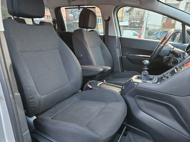 Peugeot 5008 1.6 Hdi Klimatronik/Euro-5A - автомобили, коли, обяви за нови и употребявани 11
