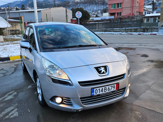 Peugeot 5008 1.6 Hdi Klimatronik/Euro-5A - автомобили, коли, обяви за нови и употребявани 7
