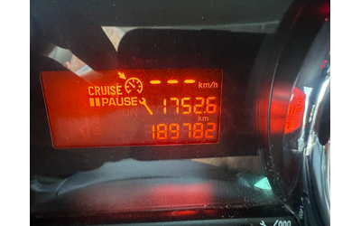 Peugeot 5008 1.6HDI 112kc PANO NAVI - автомобили, коли, обяви за нови и употребявани 10