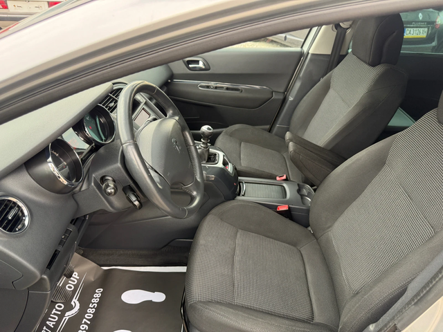 Peugeot 5008 1.6 HDI * * РЕАЛЕН ПРОБЕГ* * СЕРВИЗНА ИСТОРИЯ * * - автомобили, коли, обяви за нови и употребявани 6
