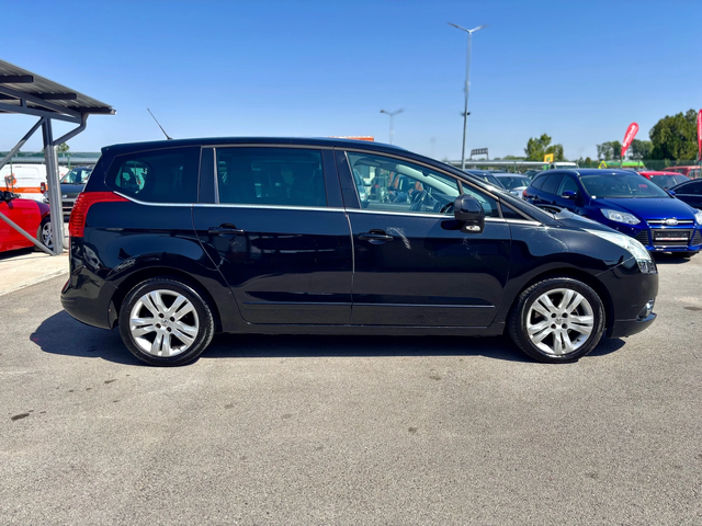 Peugeot 5008 - автомобили, коли, обяви за нови и употребявани 3