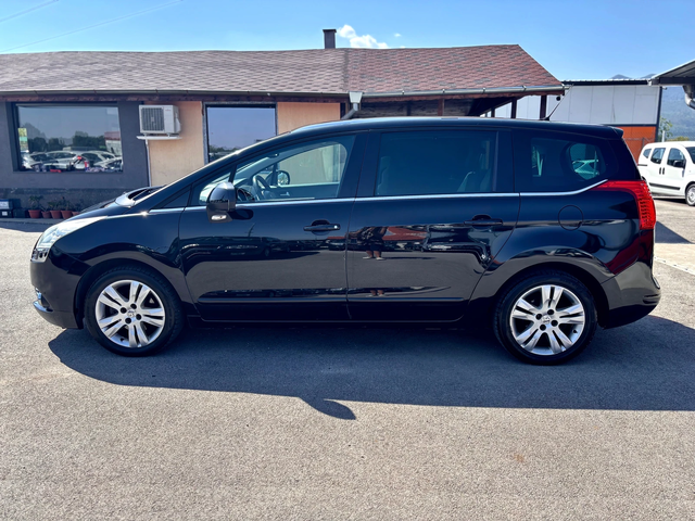 Peugeot 5008 - автомобили, коли, обяви за нови и употребявани 4