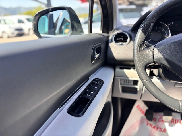 Peugeot 5008 - автомобили, коли, обяви за нови и употребявани 8