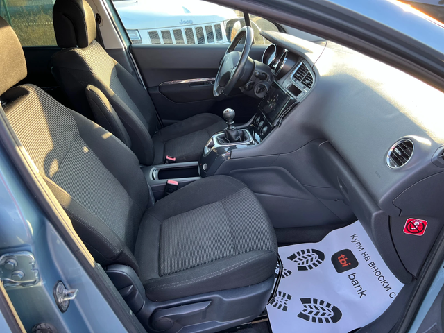 Peugeot 5008 - автомобили, коли, обяви за нови и употребявани 10