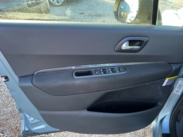 Peugeot 5008 - автомобили, коли, обяви за нови и употребявани 7