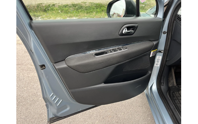 Peugeot 5008 1.6HDI 112кс EURO 5 ПЕРФЕКТНО ВНОС ИТАЛИЯ - автомобили, коли, обяви за нови и употребявани 6