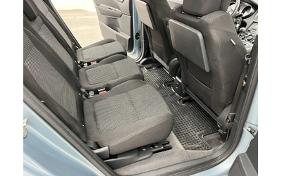 Peugeot 5008 1.6HDI 112кс EURO 5 ПЕРФЕКТНО ВНОС ИТАЛИЯ - автомобили, коли, обяви за нови и употребявани 9