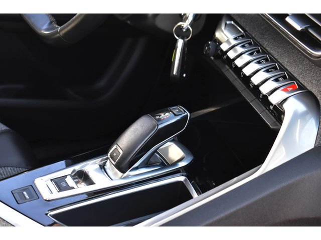 Peugeot 5008 1.6HDI* ALLURE* DIGITAL* 6+ 1* PANORAMA - автомобили, коли, обяви за нови и употребявани 13