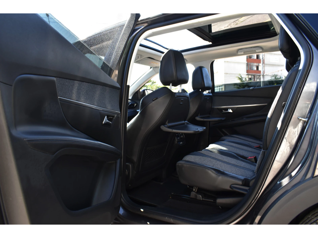 Peugeot 5008 1.6HDI* ALLURE* DIGITAL* 6+ 1* PANORAMA - автомобили, коли, обяви за нови и употребявани 8