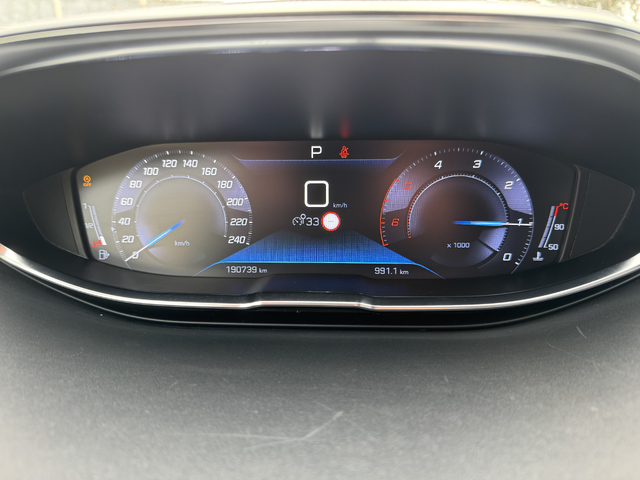 Peugeot 5008 1.5 / 6+ 1 места / Автомат / ЛИЗИНГ - автомобили, коли, обяви за нови и употребявани 12