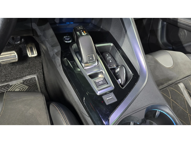 Peugeot 5008 2.0* BlueHDI * GT* Navi* Camera* Keyless - автомобили, коли, обяви за нови и употребявани 10