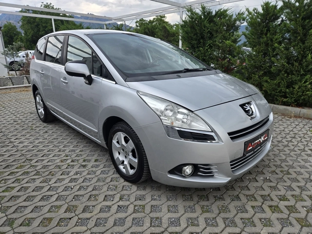 Peugeot 5008 1.6HDI-112kc= 6СКОРОСТИ= НАВИ= АВТОПИЛОТ - автомобили, коли, обяви за нови и употребявани 1