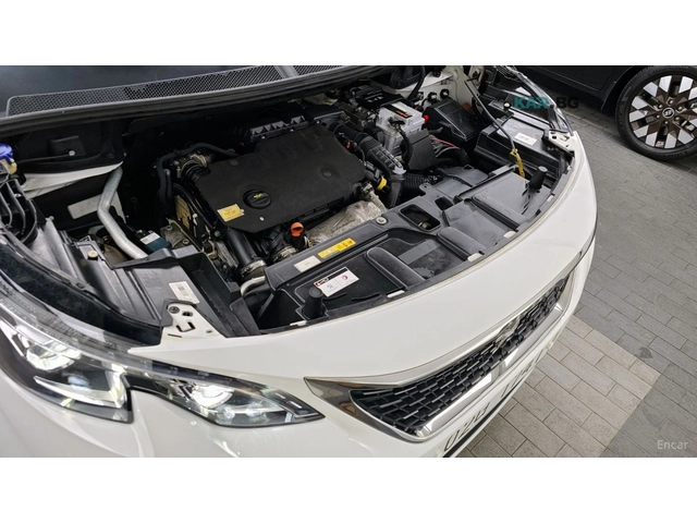 Peugeot 5008 1.5* BlueHDi* Allure* ПОДГРЕВ* КАМЕРА* KEYLESS* - автомобили, коли, обяви за нови и употребявани 16