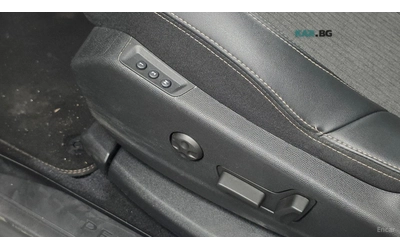 Peugeot 5008 * GT* KEYLESS* Camera* ПОДГРЕВ* - автомобили, коли, обяви за нови и употребявани 15