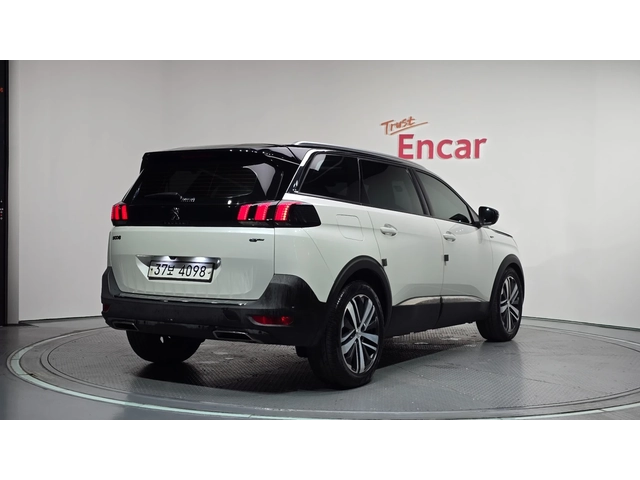 Peugeot 5008 2.0 BlueHDi GT | ACC | Memory | Panorama - автомобили, коли, обяви за нови и употребявани 1