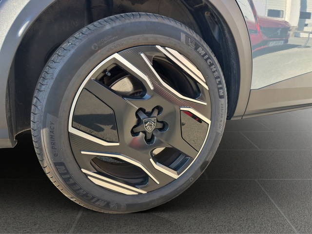 Peugeot 5008 GT - автомобили, коли, обяви за нови и употребявани 3