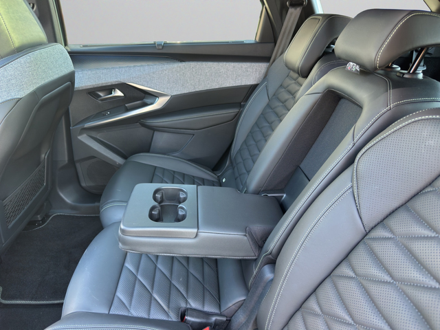 Peugeot 5008 GT - автомобили, коли, обяви за нови и употребявани 7