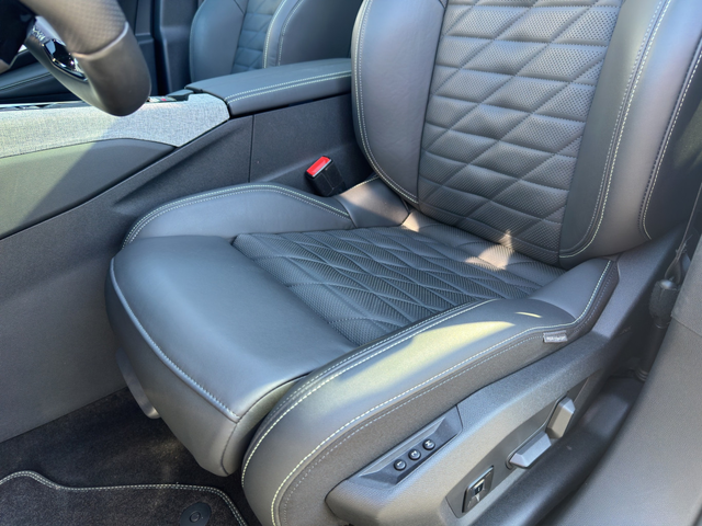 Peugeot 5008 GT - автомобили, коли, обяви за нови и употребявани 9