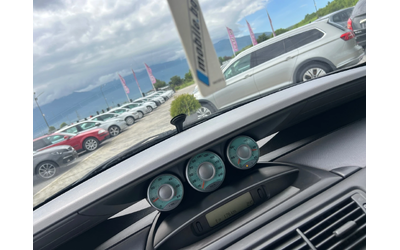 Peugeot 807 - автомобили, коли, обяви за нови и употребявани 13