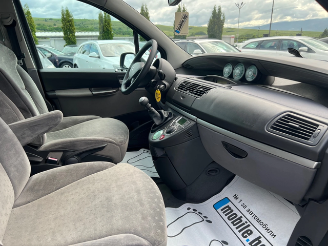 Peugeot 807 - автомобили, коли, обяви за нови и употребявани 8