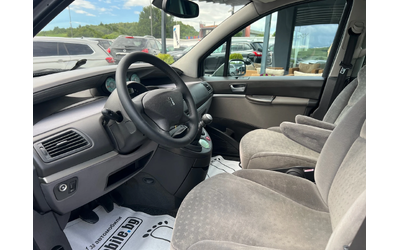 Peugeot 807 - автомобили, коли, обяви за нови и употребявани 9