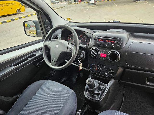 Peugeot Bipper 1.3 M-jet KLIMA/EURO-6 - автомобили, коли, обяви за нови и употребявани 9