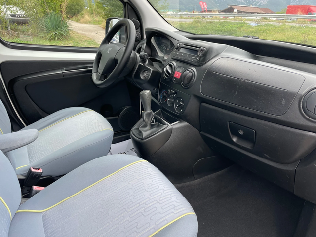 Peugeot Bipper 1.3HDI-75-TEPEE-ITALIA - автомобили, коли, обяви за нови и употребявани 4