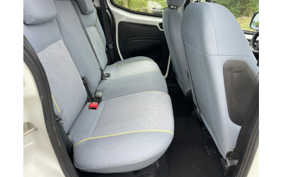 Peugeot Bipper 1.3HDI-75-TEPEE-ITALIA - автомобили, коли, обяви за нови и употребявани 6