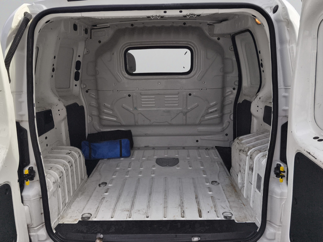 Peugeot Bipper товарен FOURGON COURT 1.3 BlueHDI 80 - автомобили, коли, обяви за нови и употребявани 13