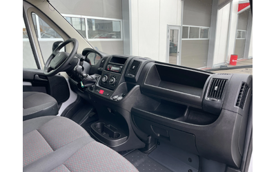 Peugeot Boxer 2.2 HDI върнат от оперативен лизинг - автомобили, коли, обяви за нови и употребявани 13