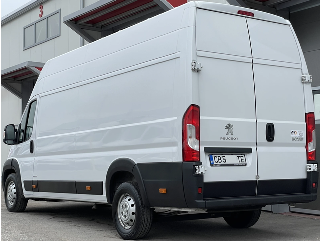 Peugeot Boxer 2.2 HDI върнат от оперативен лизинг - автомобили, коли, обяви за нови и употребявани 2