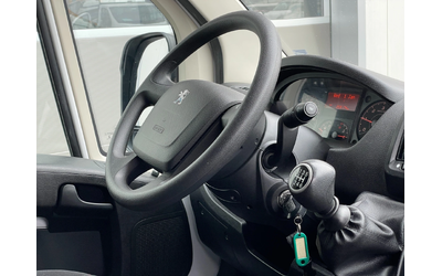 Peugeot Boxer Върнат от  лизинг - автомобили, коли, обяви за нови и употребявани 13