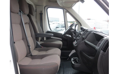 Peugeot Boxer 2,2 HDI EURO 6D - автомобили, коли, обяви за нови и употребявани 10