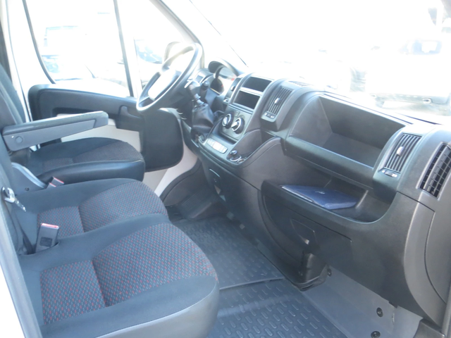 Peugeot Boxer 2, 2 HDI ХЛАДИЛЕН - автомобили, коли, обяви за нови и употребявани 10