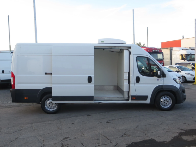 Peugeot Boxer 2, 2 HDI ХЛАДИЛЕН - автомобили, коли, обяви за нови и употребявани 11