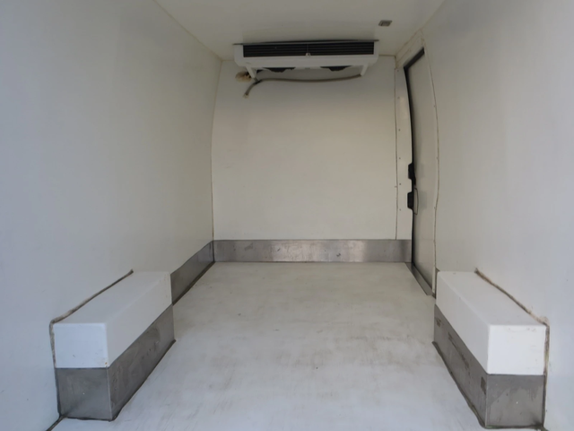 Peugeot Boxer 2, 2 HDI ХЛАДИЛЕН - автомобили, коли, обяви за нови и употребявани 14