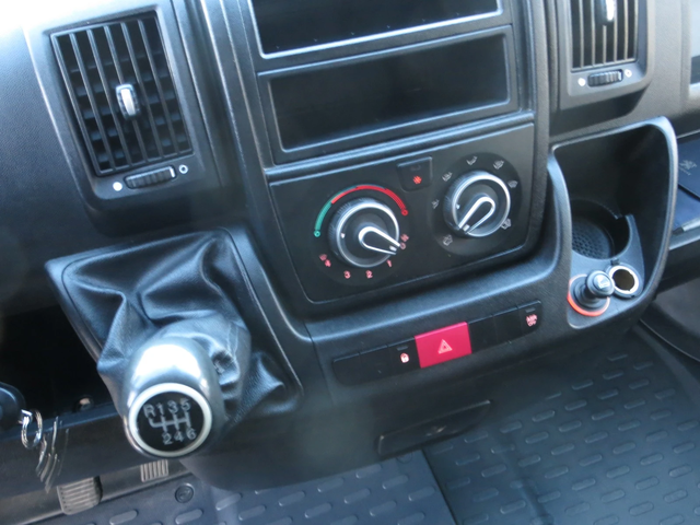 Peugeot Boxer 2, 2 HDI ХЛАДИЛЕН - автомобили, коли, обяви за нови и употребявани 8